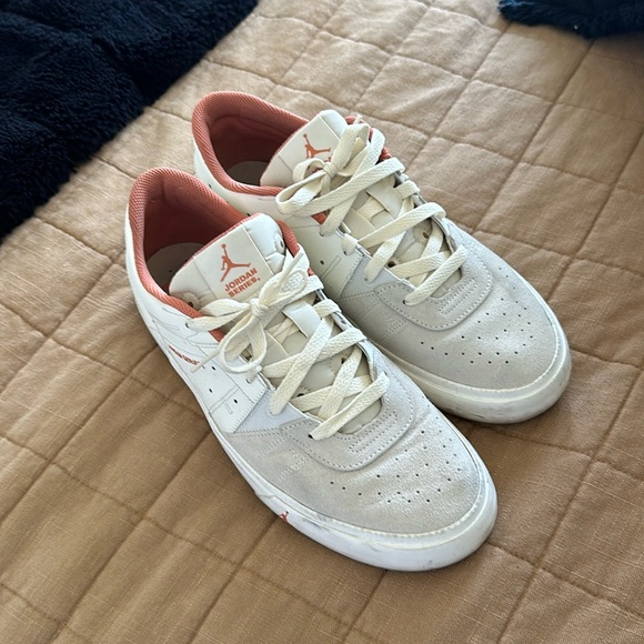 Jordan casual shoes 10.5 - Picture 1 of 6